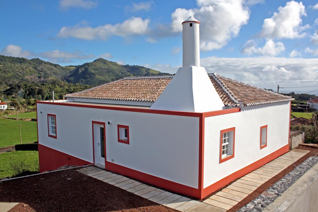 Casa De Almagreira - Empreendimento De Turismo Em Espaco Rural - Casa De Campo Vila do Porto Buitenkant foto